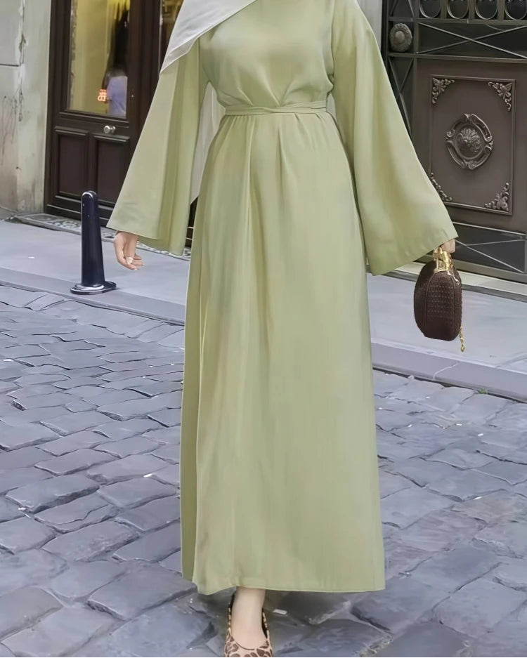 Caftan Élégant À Ceinture Col Rond