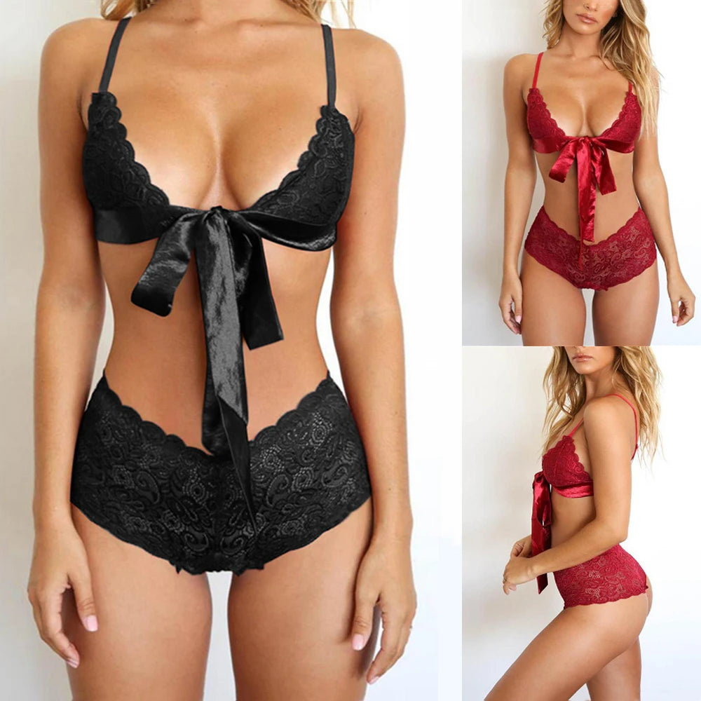 Ensemble Brodée Push-Up avec Nœud